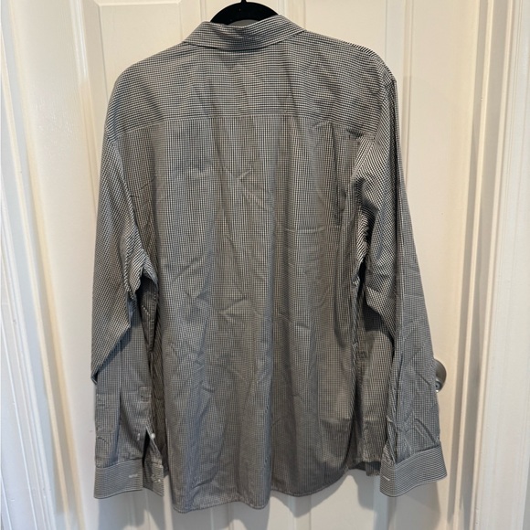 Mens Calvin Klein Button Down Shirt Size XL - Picture 2 of 11